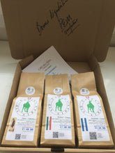 Charger l'image dans la galerie, COFFRET CAFES DES ALPES ARABICA PURE ORIGINE BIOLOGIQUE PEROU MEXIQUE HONDURAS